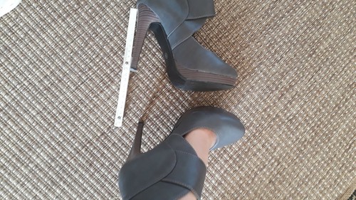 High heel riemchen pumps - ,